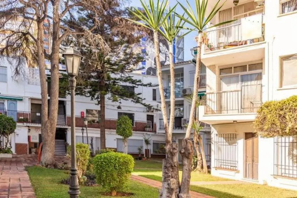 Playa Carihuela By Hdc Apartments Torremolinos Spain