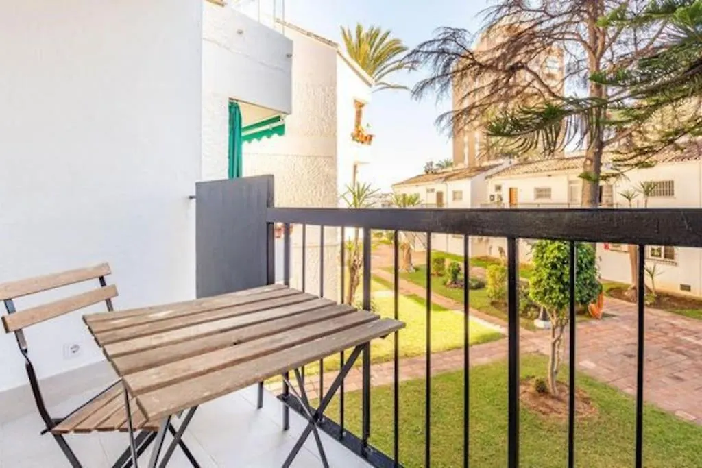 Playa Carihuela By Hdc Apartments Torremolinos
